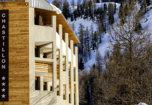 ISOLA 2000